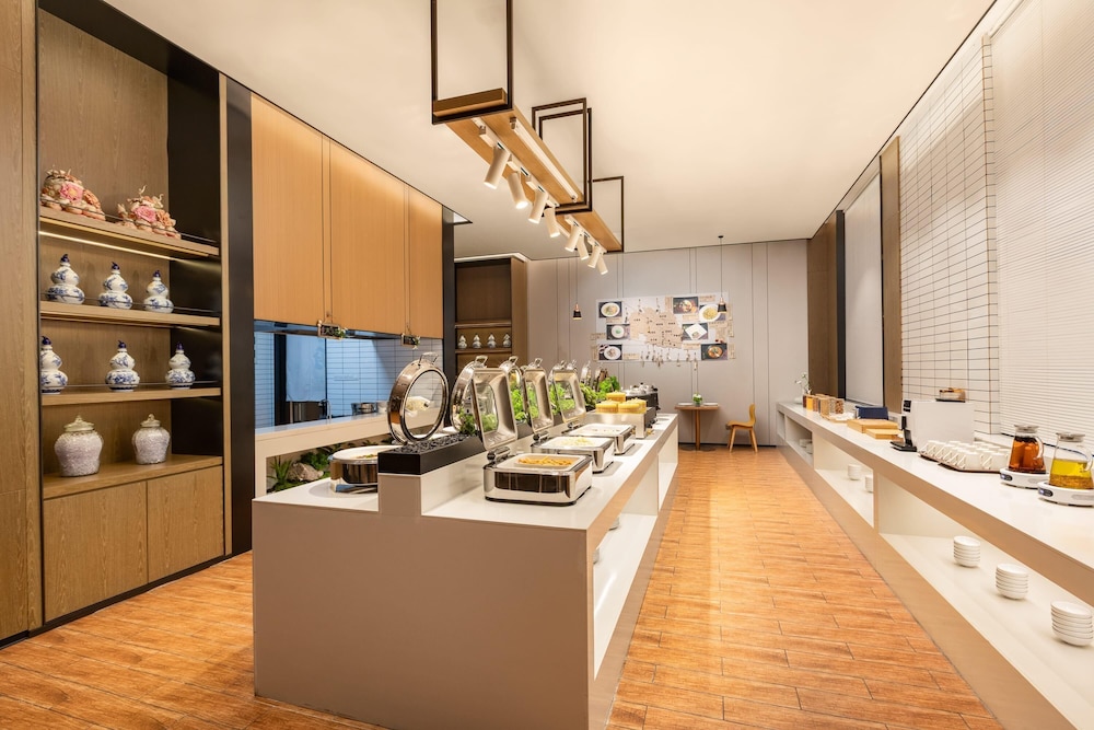 Days Hotel by Wyndham Changzhi Luzhou 12/16
