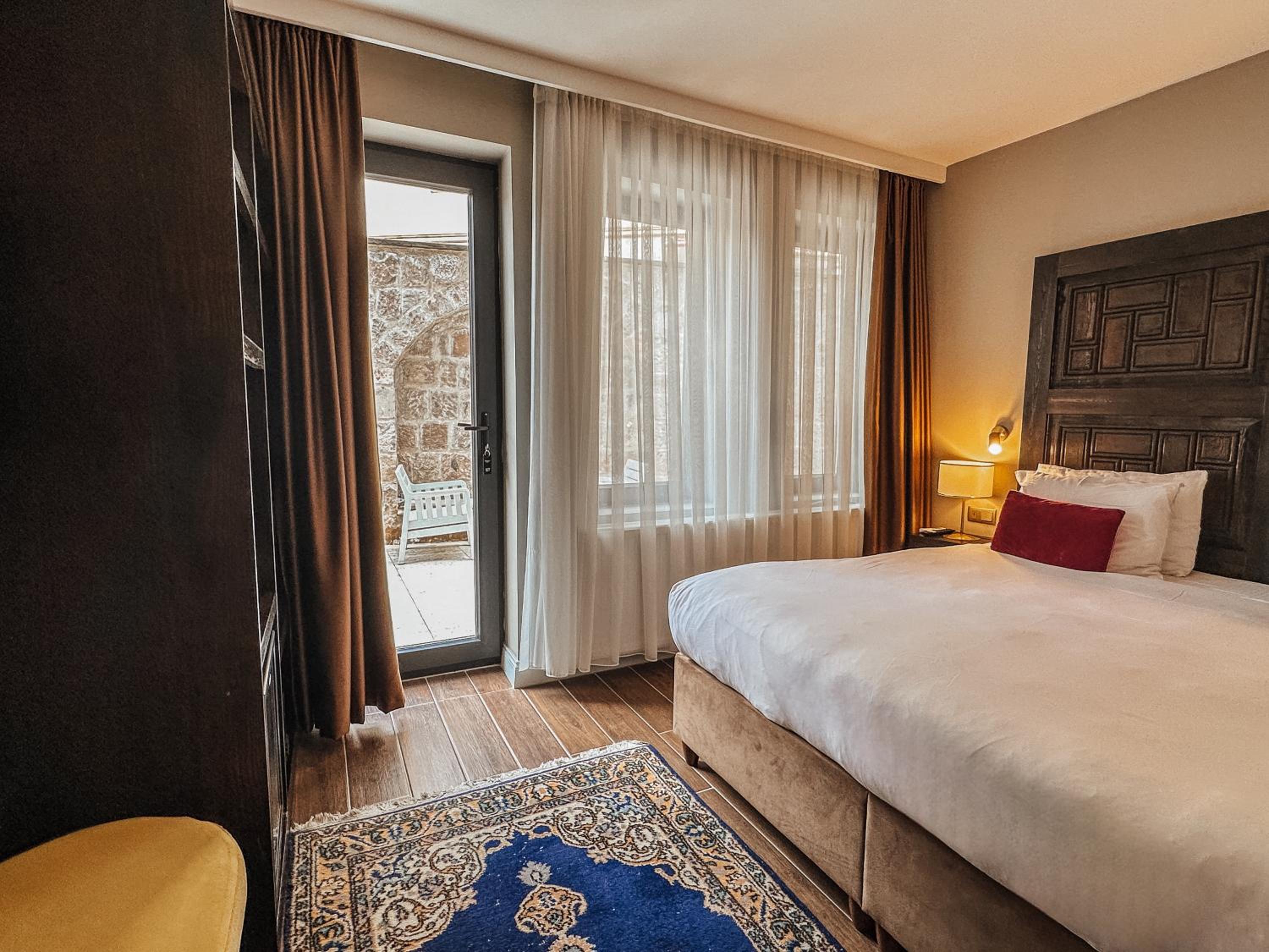 Room, Double Bed, Patio