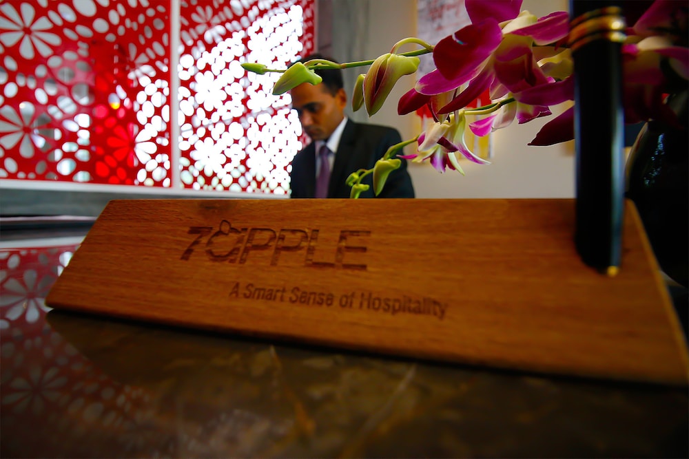 7 Apple Hotel 29/60