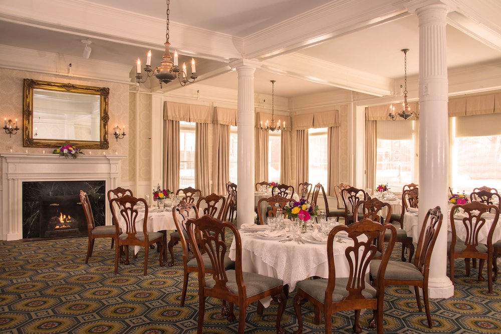 Middlebury Inn 50/68