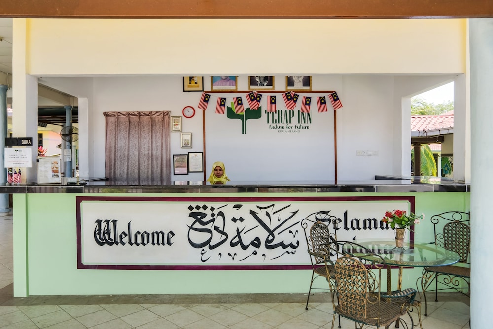 OYO 44033 Terap Inn Kuala Nerang 3/21