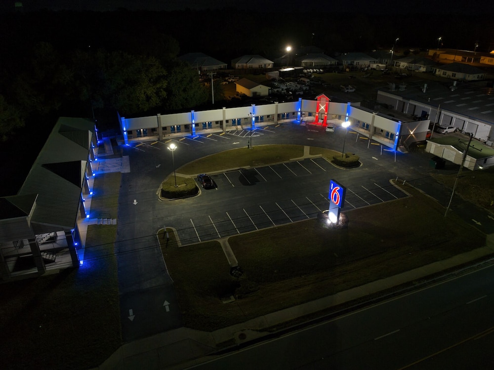 Motel6 Moultrie, GA 40/62