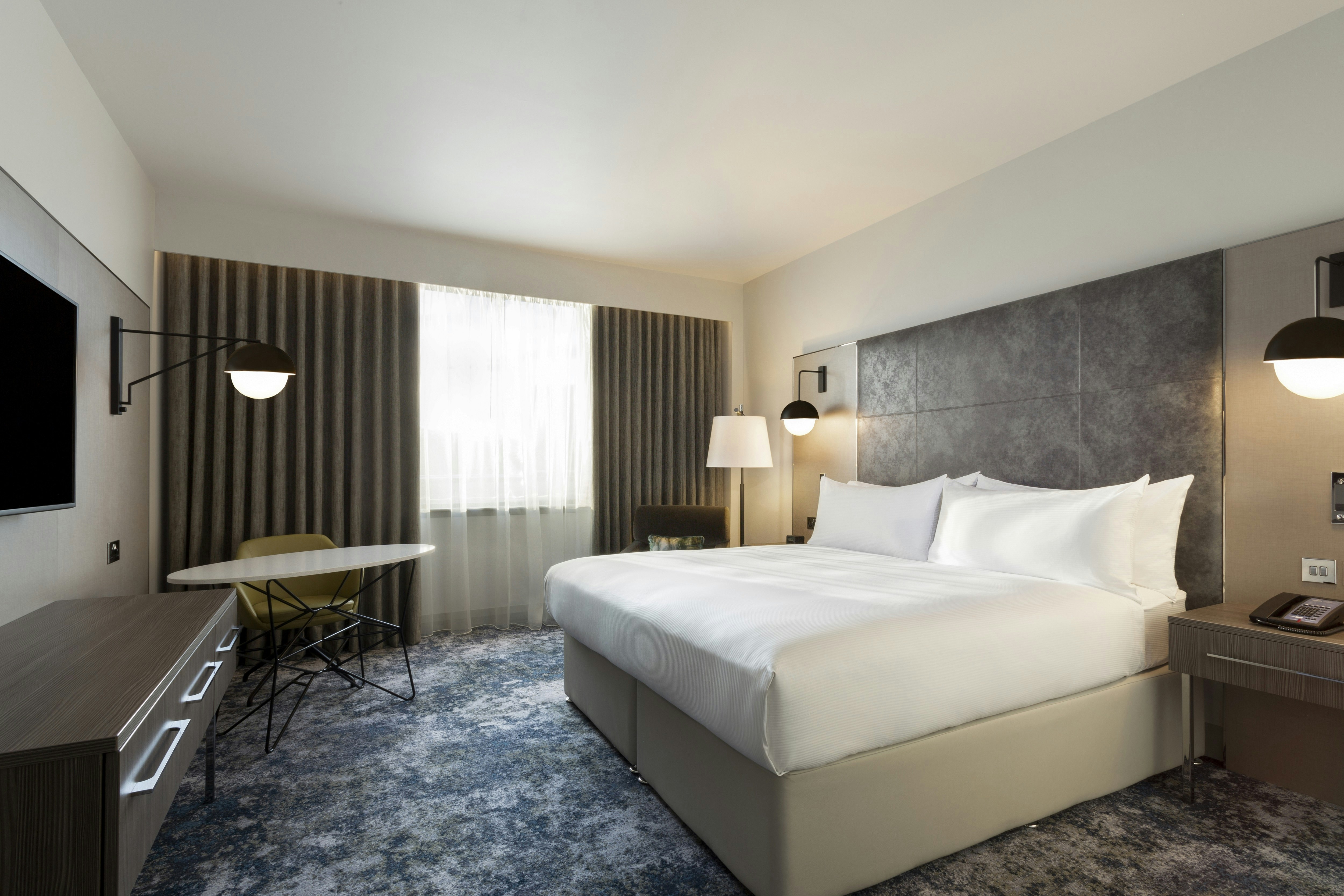 GUEST ROOM, 2 QUEEN BEDS