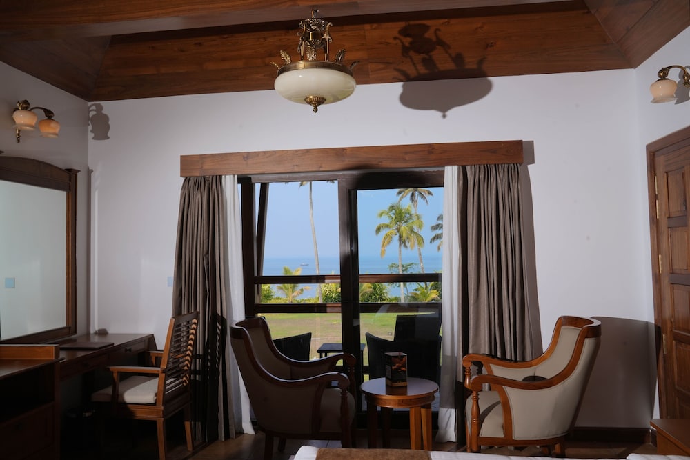 Gokulam Grand Resort and Spa Kumarakom 25/50