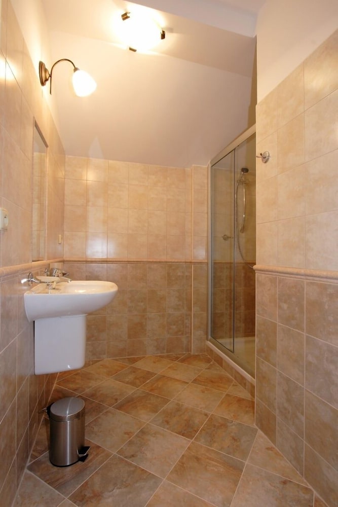 Villa Gloria 25/57