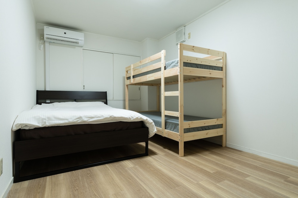 Tokyo Guest House Ouji Music Lounge - Hostel 11/47