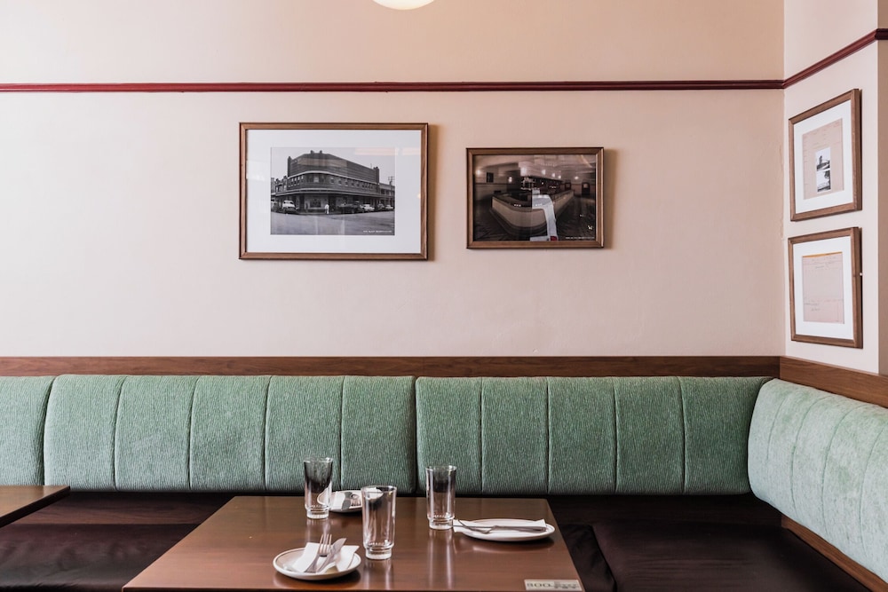 Kurrajong Hotel Sydney 33/42