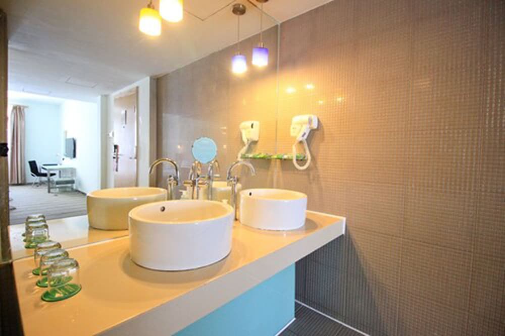 Shanshui Trends Hotel North Huaqiang 51/58