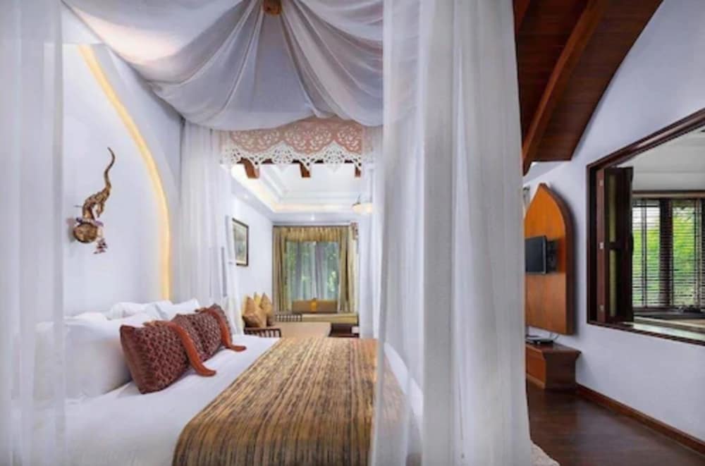 ROYAL MUANG SAMUI VILLAS 17/72