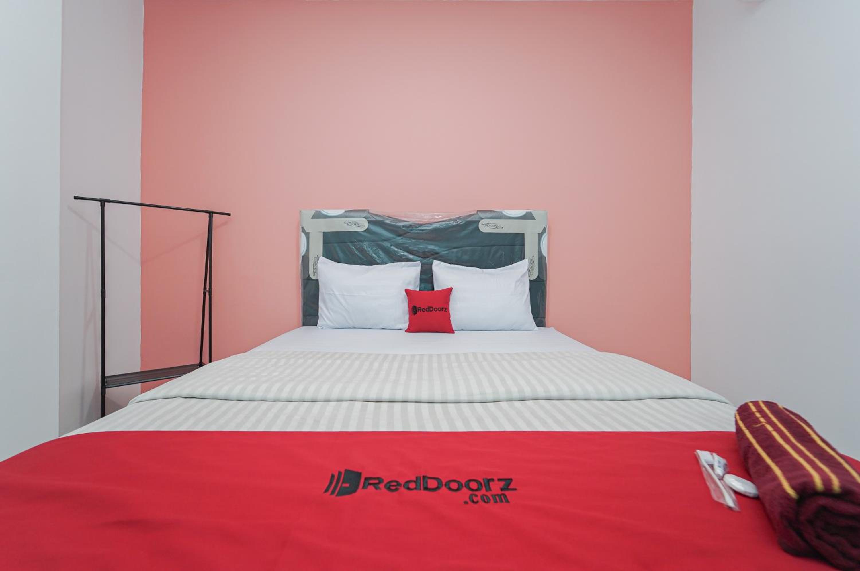 RedDoorz at MN One Residence 24/43