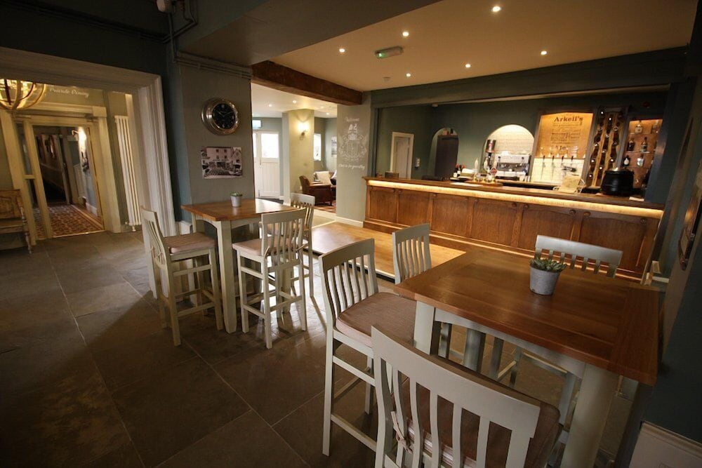 The Lansdowne Hotel 45/55
