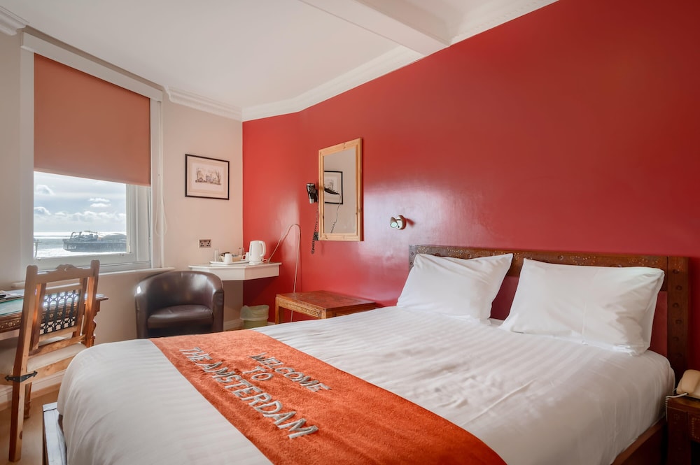 BOUTIQUE, KING BED