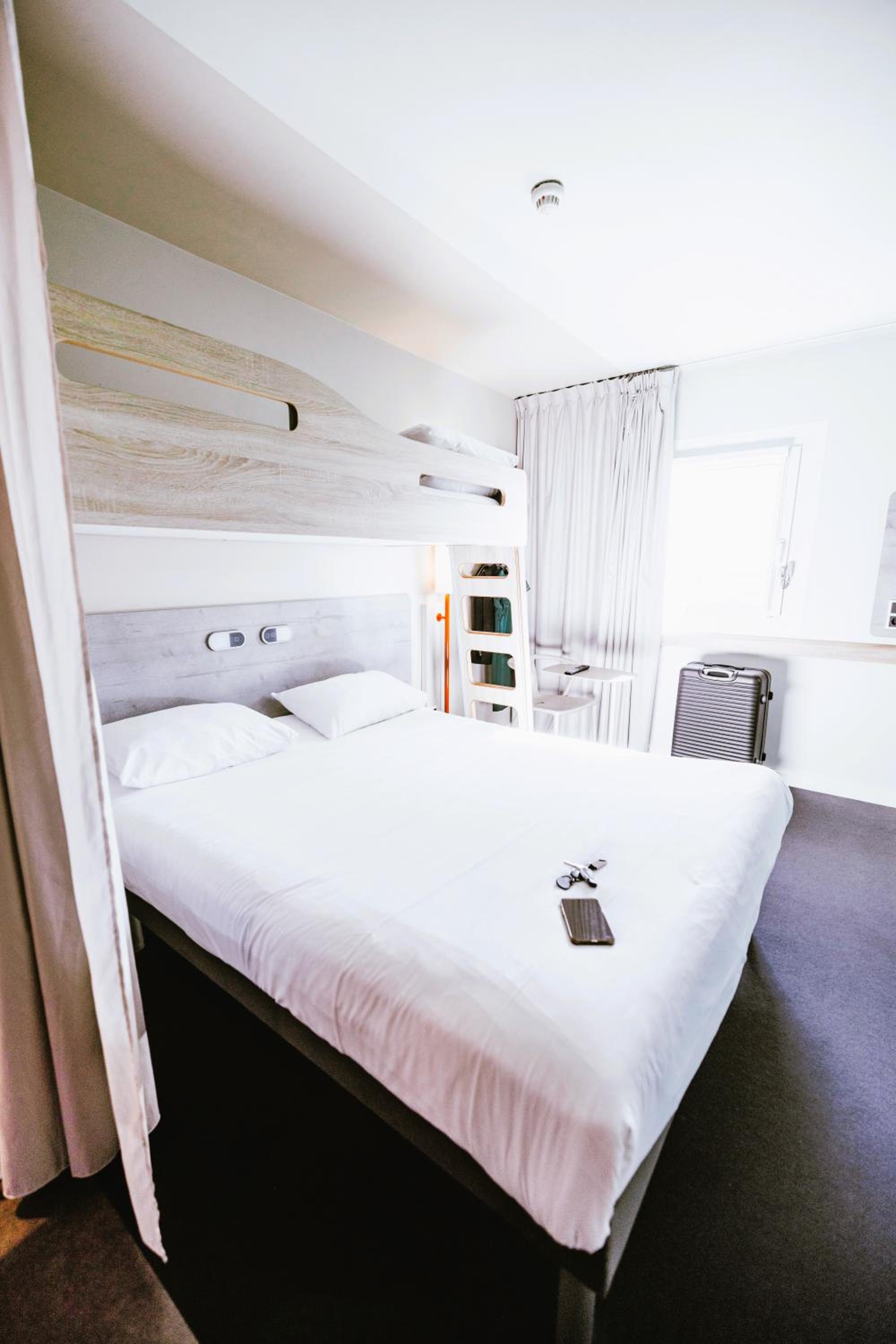 STANDARD, BUNK BED