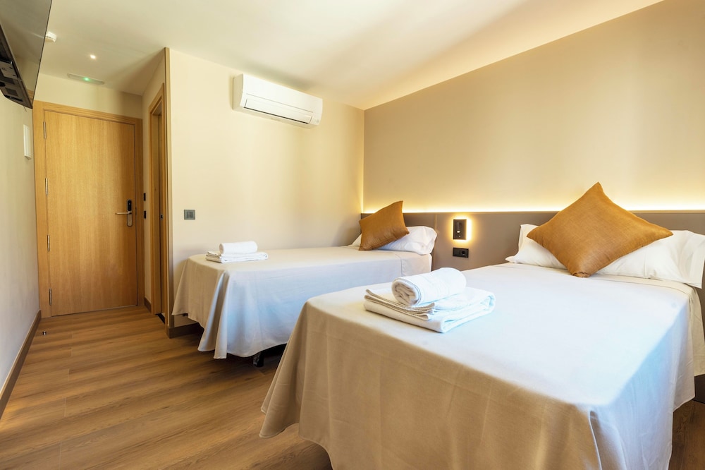 Hotel boutique Negresco Plaza Mayor 4/21