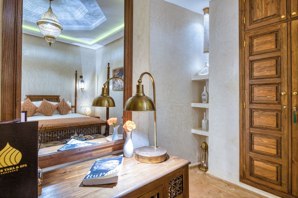 Le palais Tara and Spa 50/50