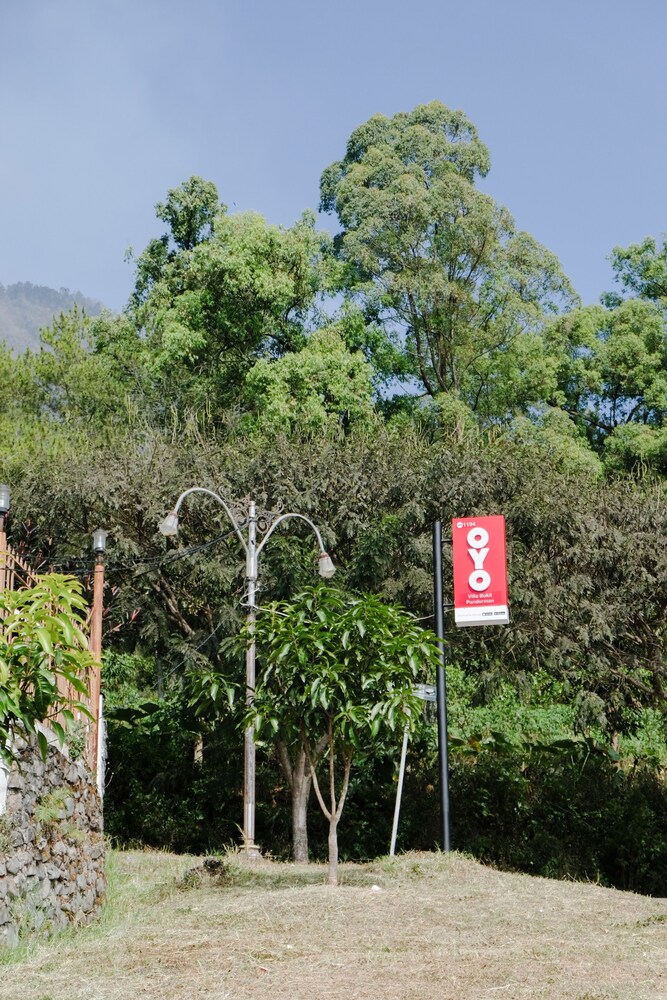 Hotel O Batu near Jatim Park formerly Villa Bukit Panderman Residence 47/49