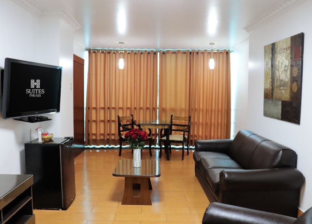 Inkari Suites 38/66