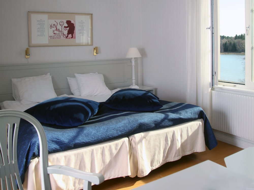 Sodertuna Slott 23/42