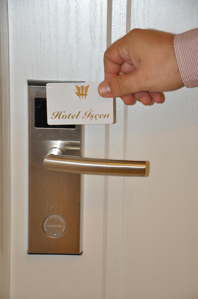 Hotel Iscen 17/24