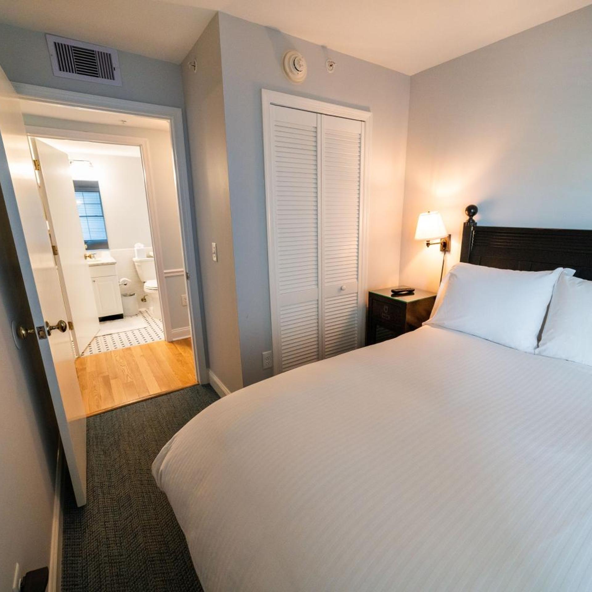 2 Bedrooms, Ocean, Premier, Suite
