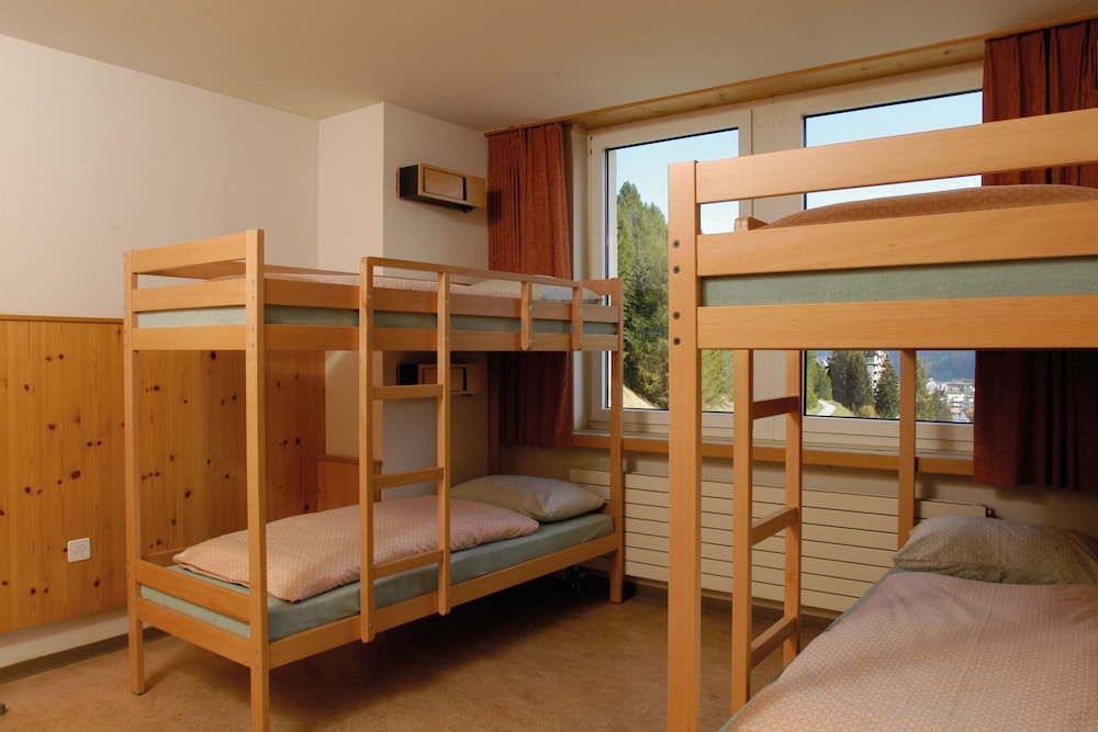Davos Youthpalace 36/62