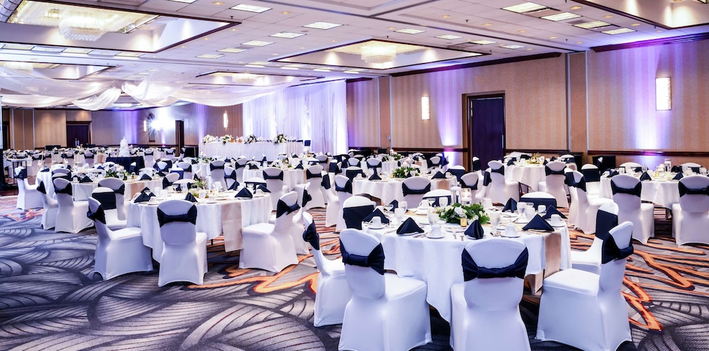 Doubletree By Hilton Chicago Alsip 56/78