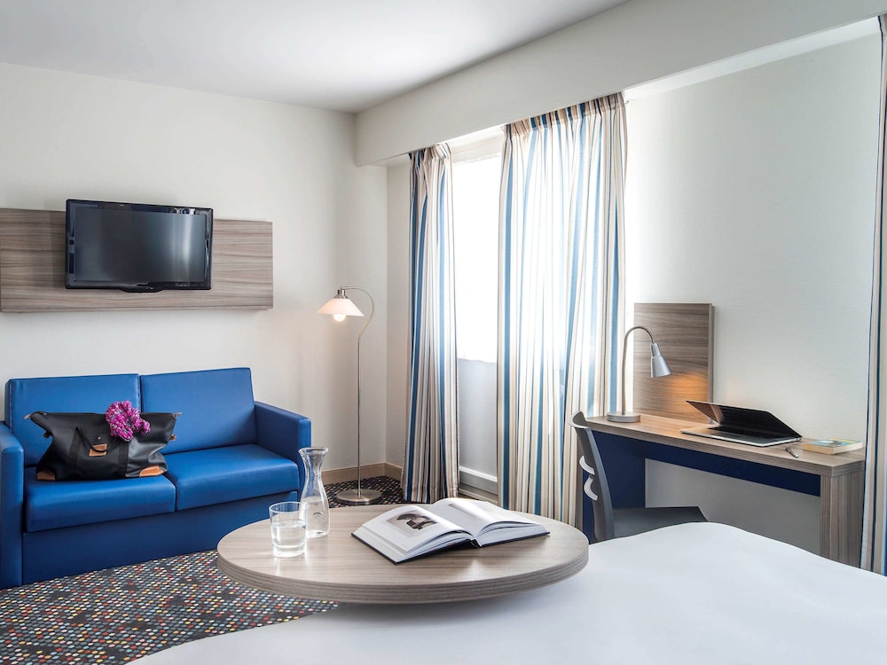 IBIS STYLES SAINT GILLES CROIX DE VIE 48/77