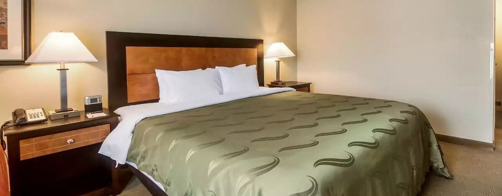 Chester Hotel & Conference Center 16/50