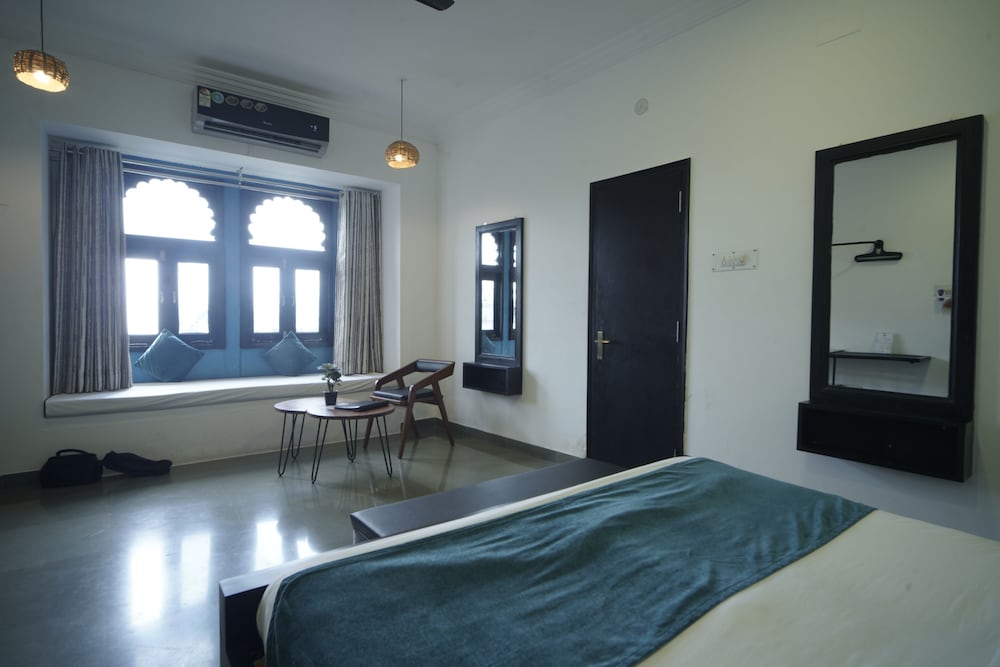 Banjara Hostels 20/50