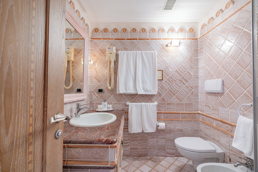 Hotel Petra Bianca 50/50