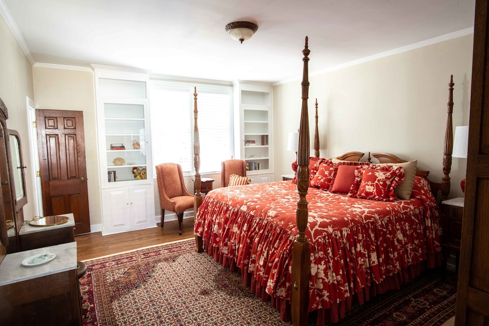 Valparaiso Inn Bed & Breakfast 18/39