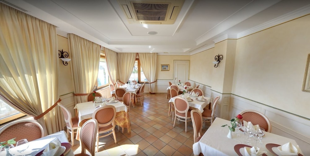 Hotel Ristorante La Lampara 30/43