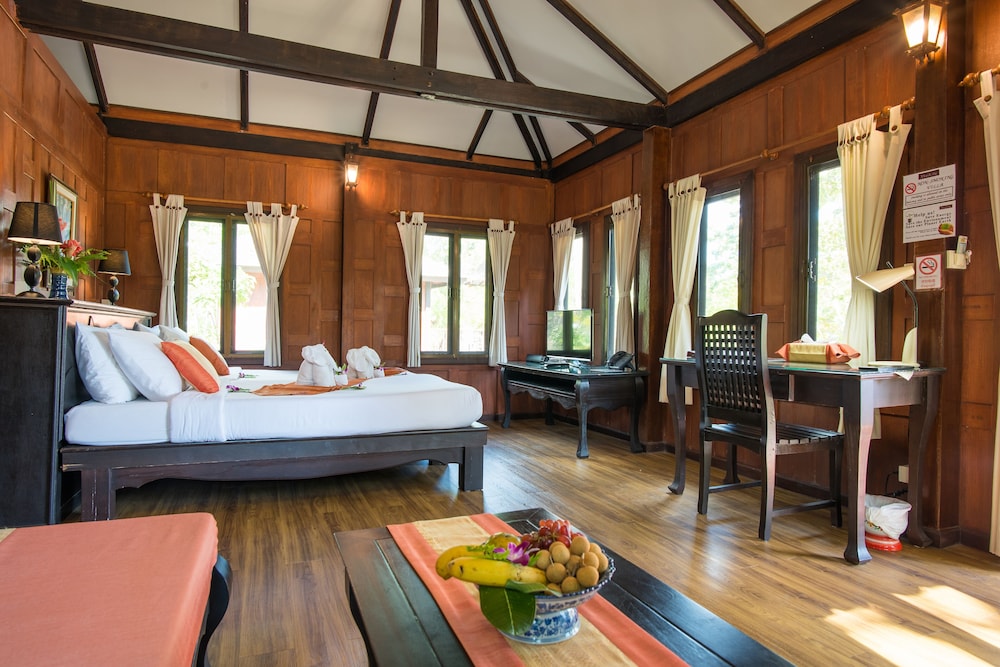 ThaiLife Wellness & Meditation Resort 44/80