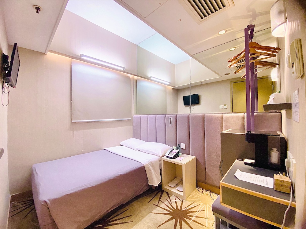 Silka Far East Hotel 18/50