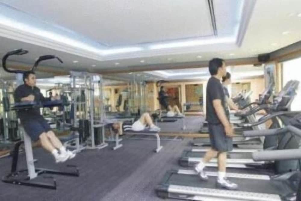 Grand Palace Hotel 28/39