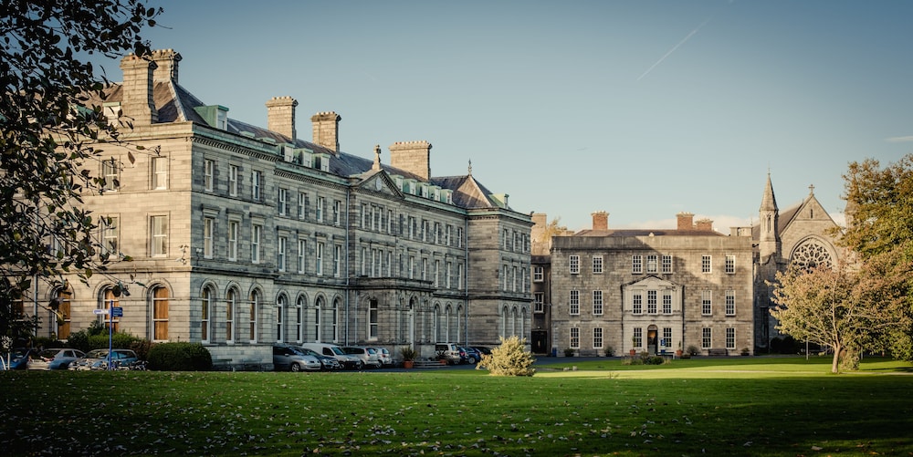 Dcu Rooms At All Hallows College 39/40
