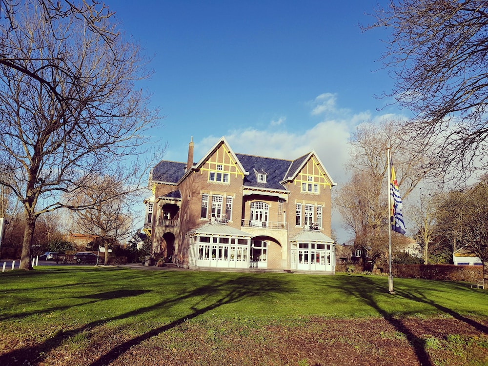 Rijksmonument Hotel De Sprenck 35/50