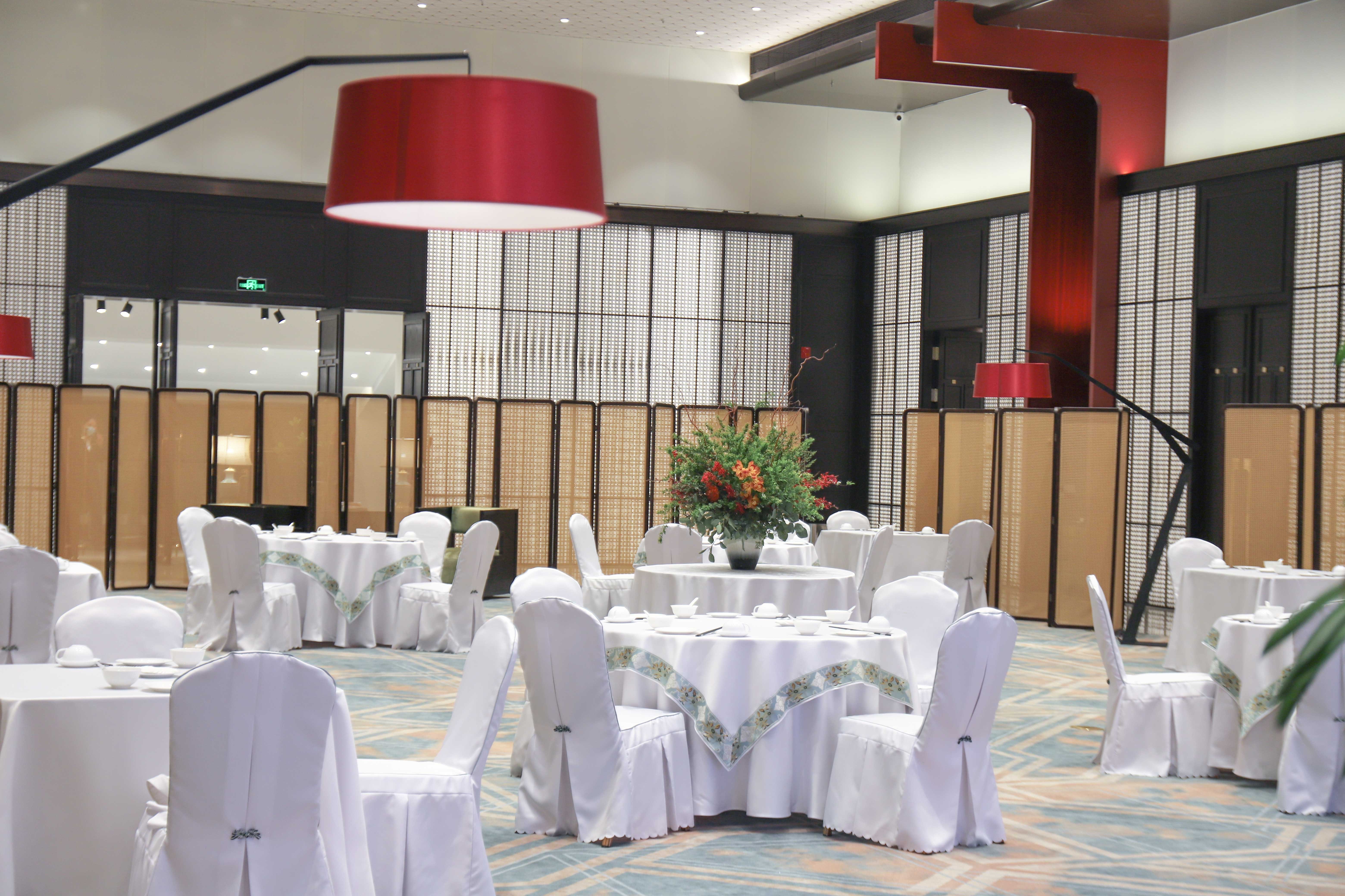 CROWNE PLAZA ZHENGZHOU 58/80