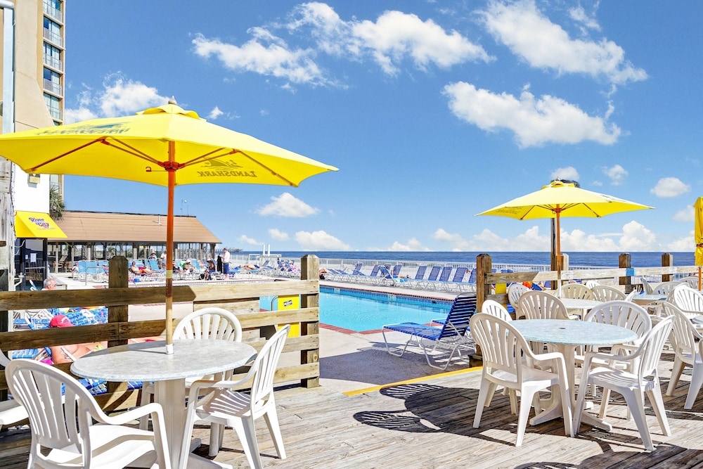 Sands Ocean Club Resort 41/59
