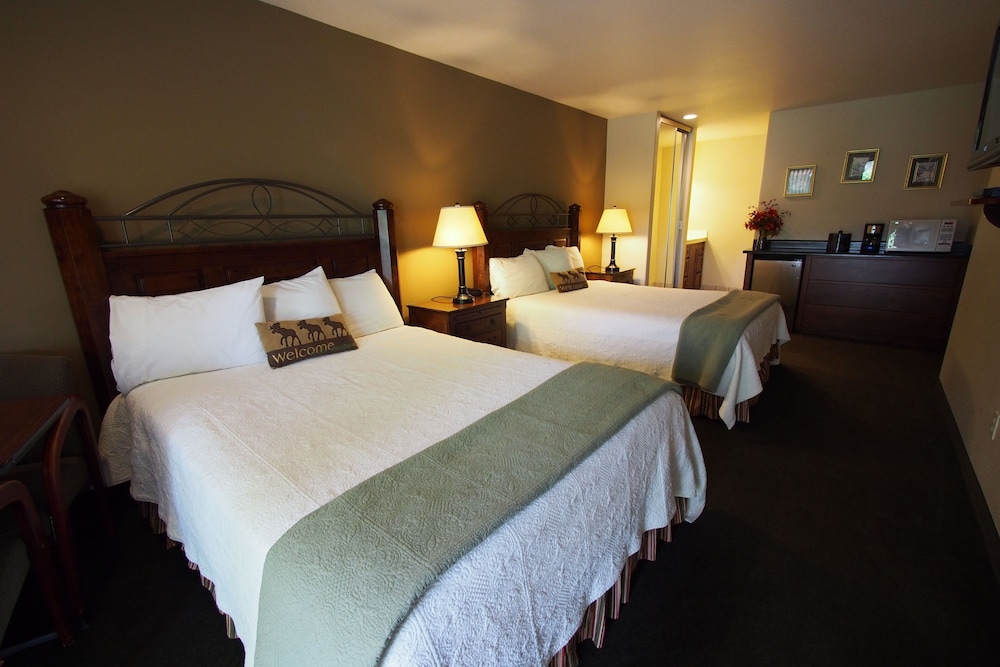 Redwood Hyperion Suites 30/65
