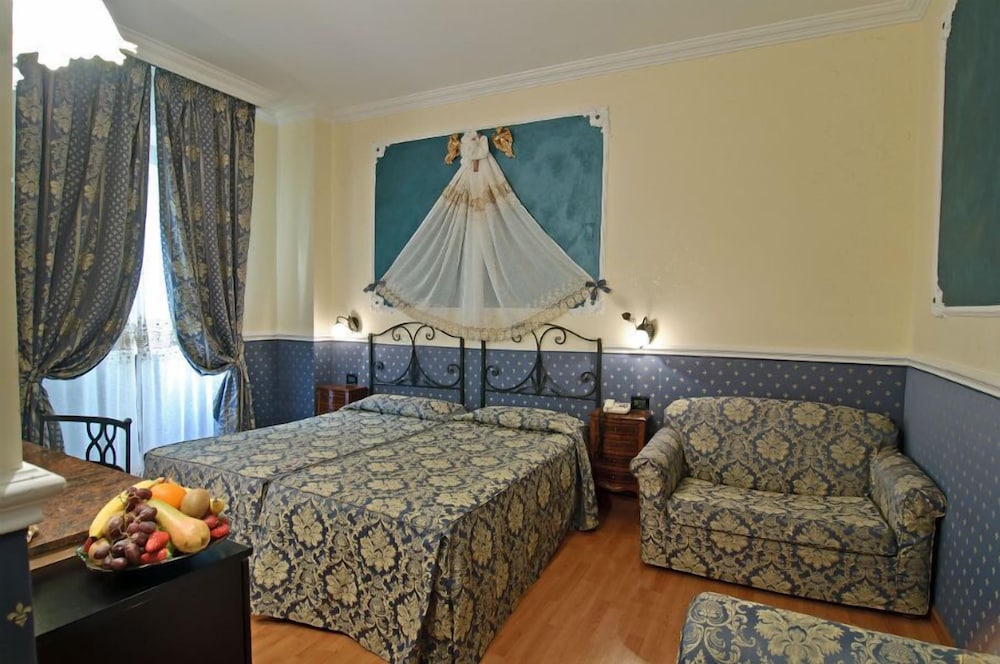 Residenza Antica Roma Hotel 20/25