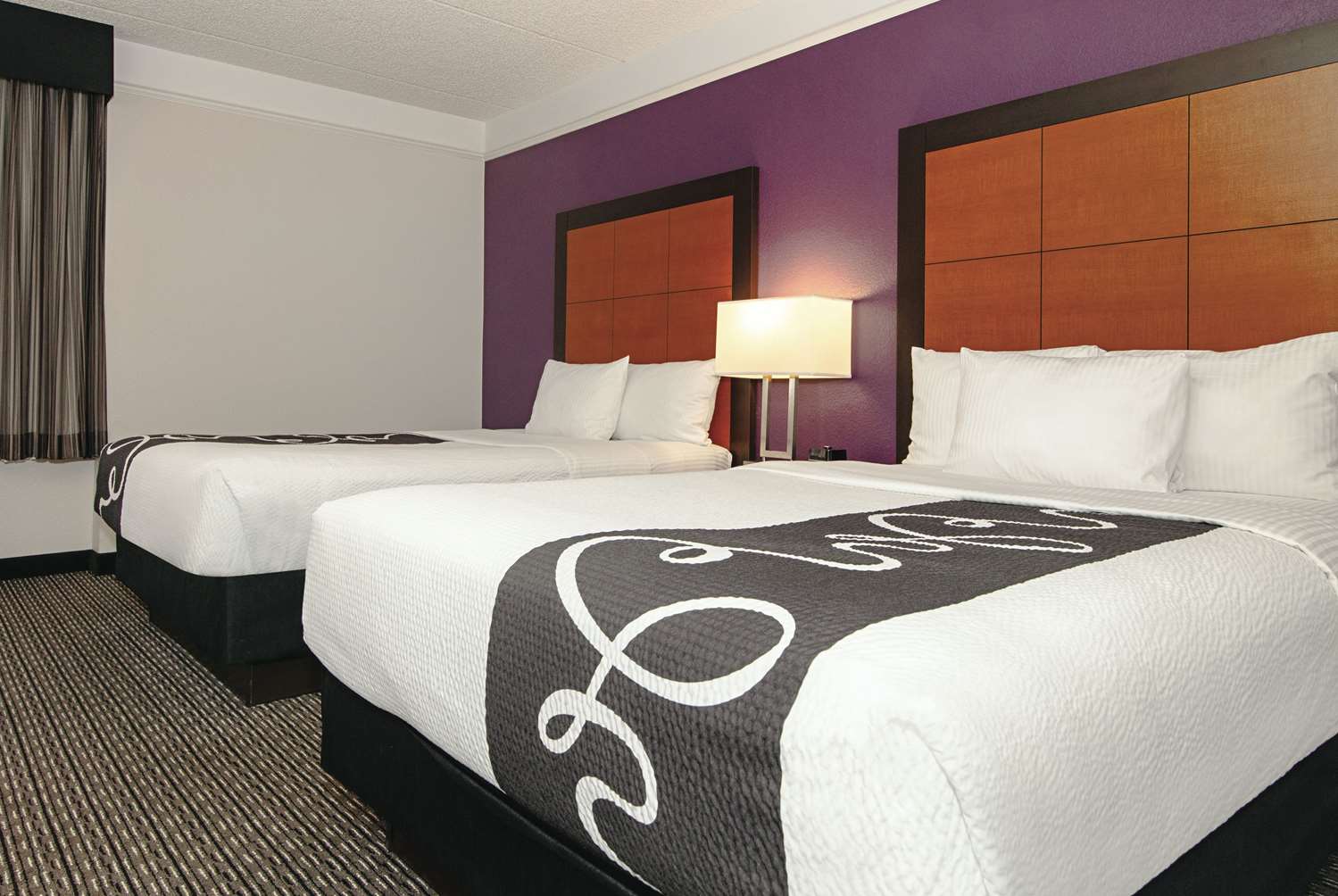 La Quinta Inn & Suites by Wyndham Ontario Airport 20/58