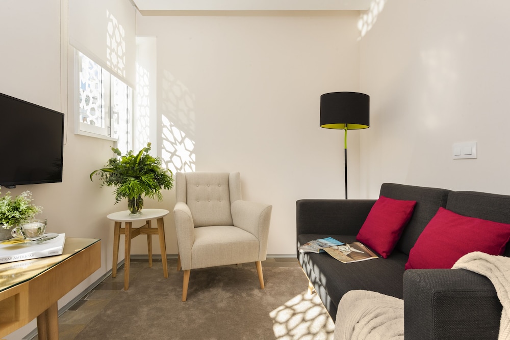 Torre Homenaje Historical Suites 20/50
