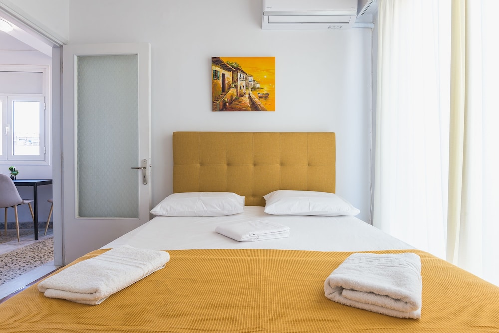 4 Bedrooms, Super Paradise, Apartment, 5 Beds, Acropolis View، Super Paradise Apartments 5/10