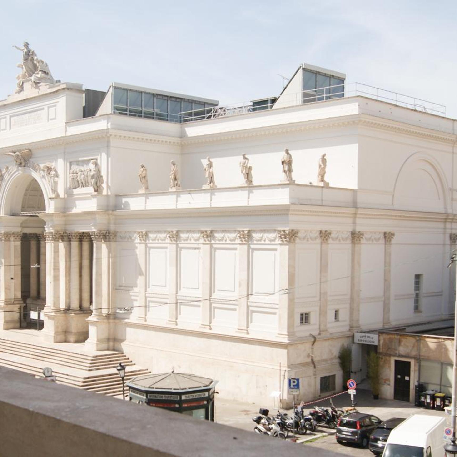 Esposizione Luxury Rome 1/50