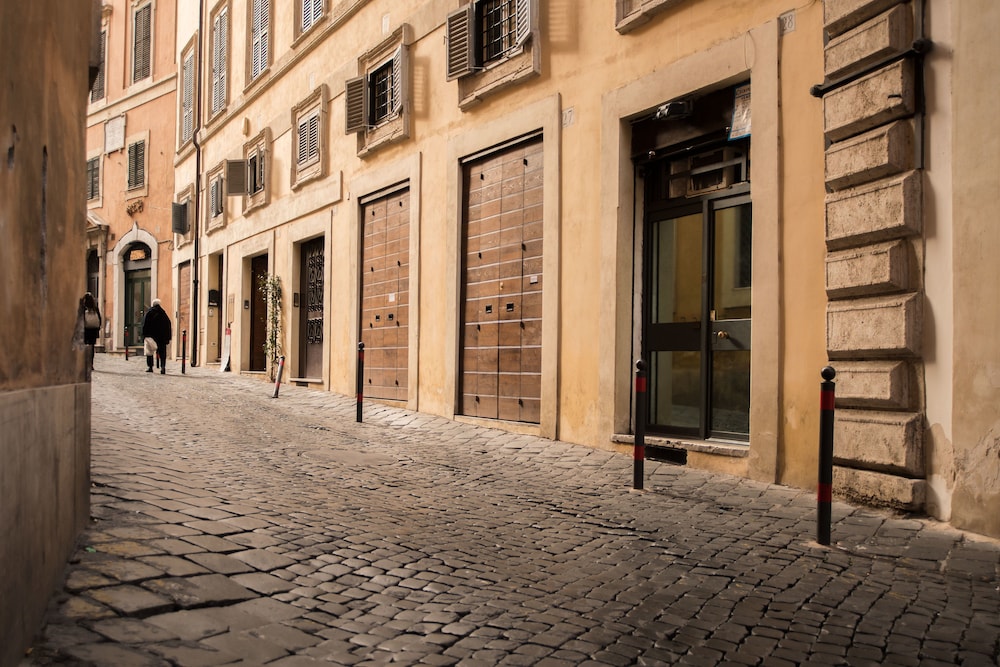 IMPERIUM SUITE NAVONA 46/65