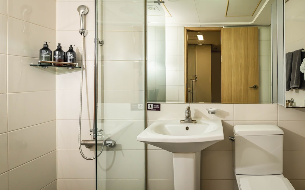 Kensington Resort Chungju 50/50