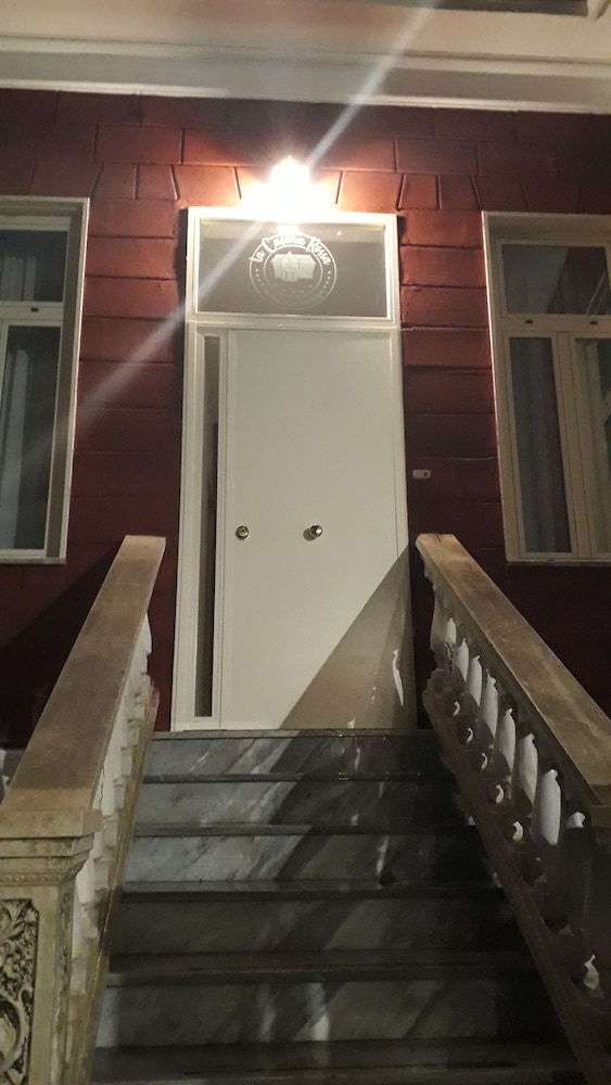 La Casina Rossa 5/50