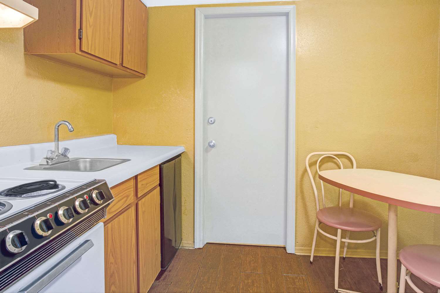Stayable Suites Kissimmee West 29/29