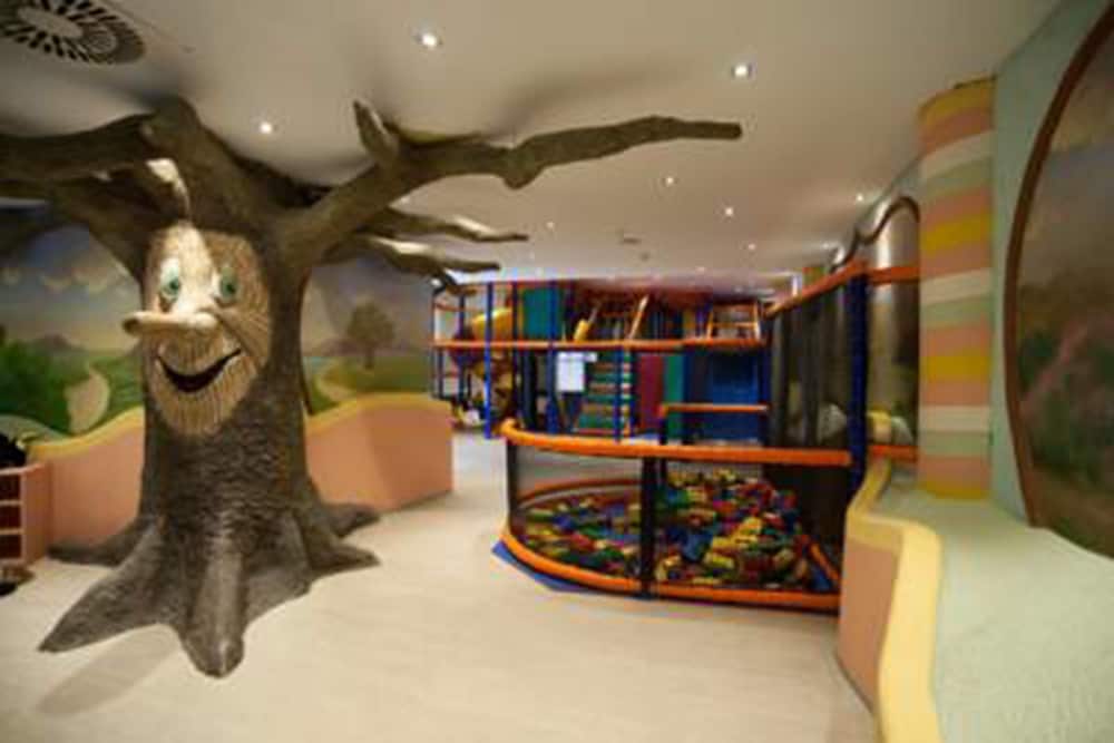 Van Der Valk Resort Linstow 12/74
